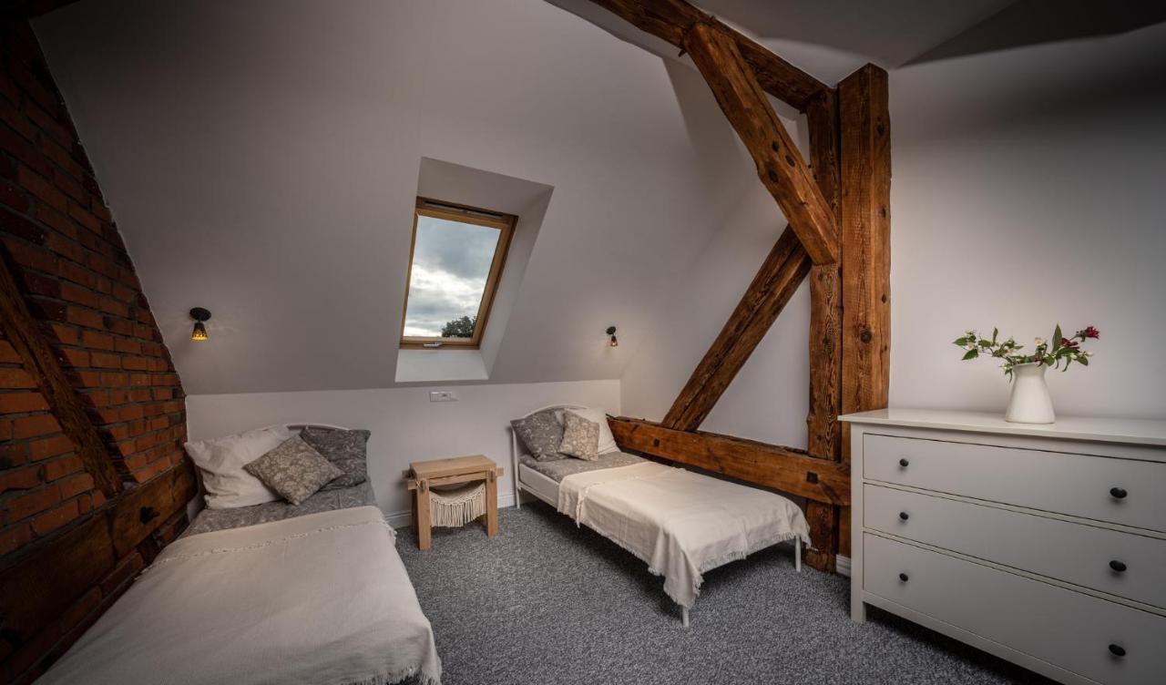 Mily Mlyn Lägenhet Lubrza  Exteriör bild