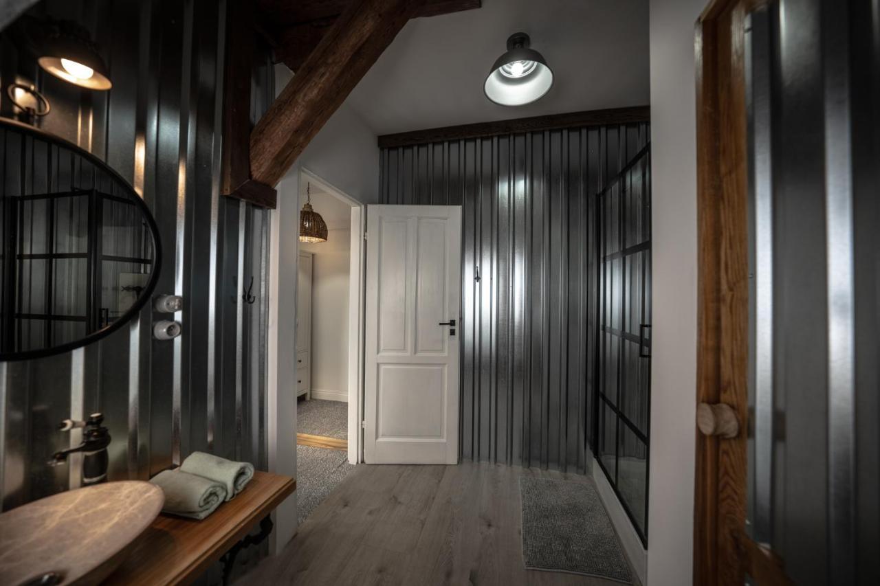 Mily Mlyn Lägenhet Lubrza  Exteriör bild